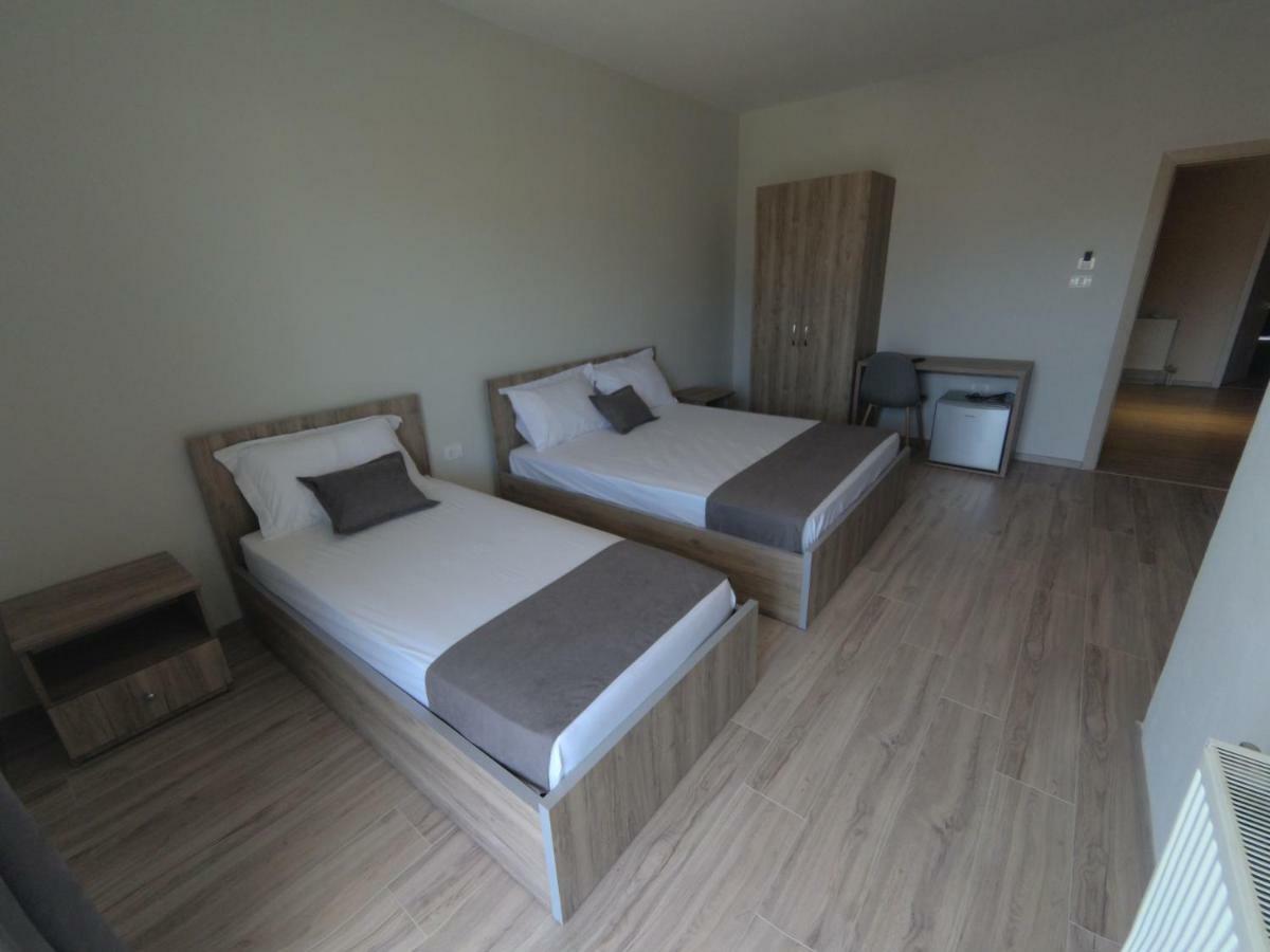 Hotel Vila Nino Μπεράτ Εξωτερικό φωτογραφία